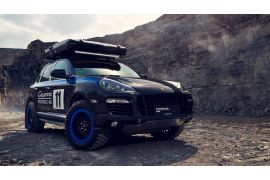 PORSCHE CAYENNE DAKAR-INSPIRED